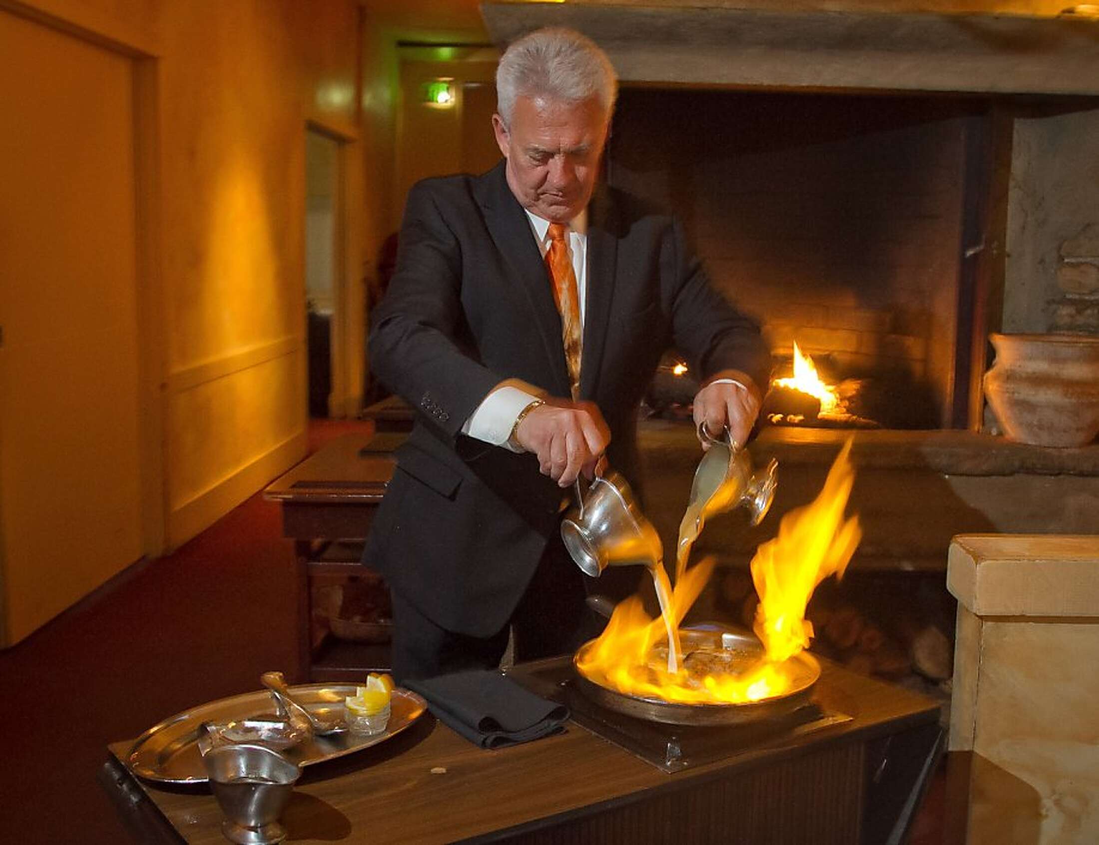 Good show and food at the Iron Gate in Belmont