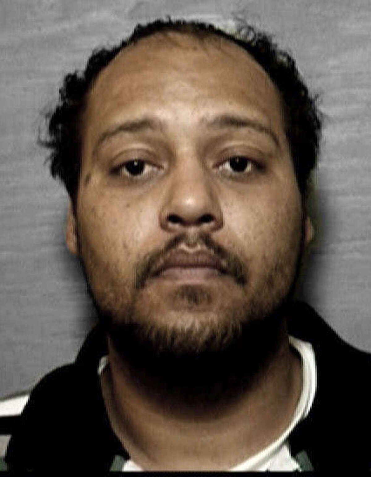 Man turns self in 14 years after slaying