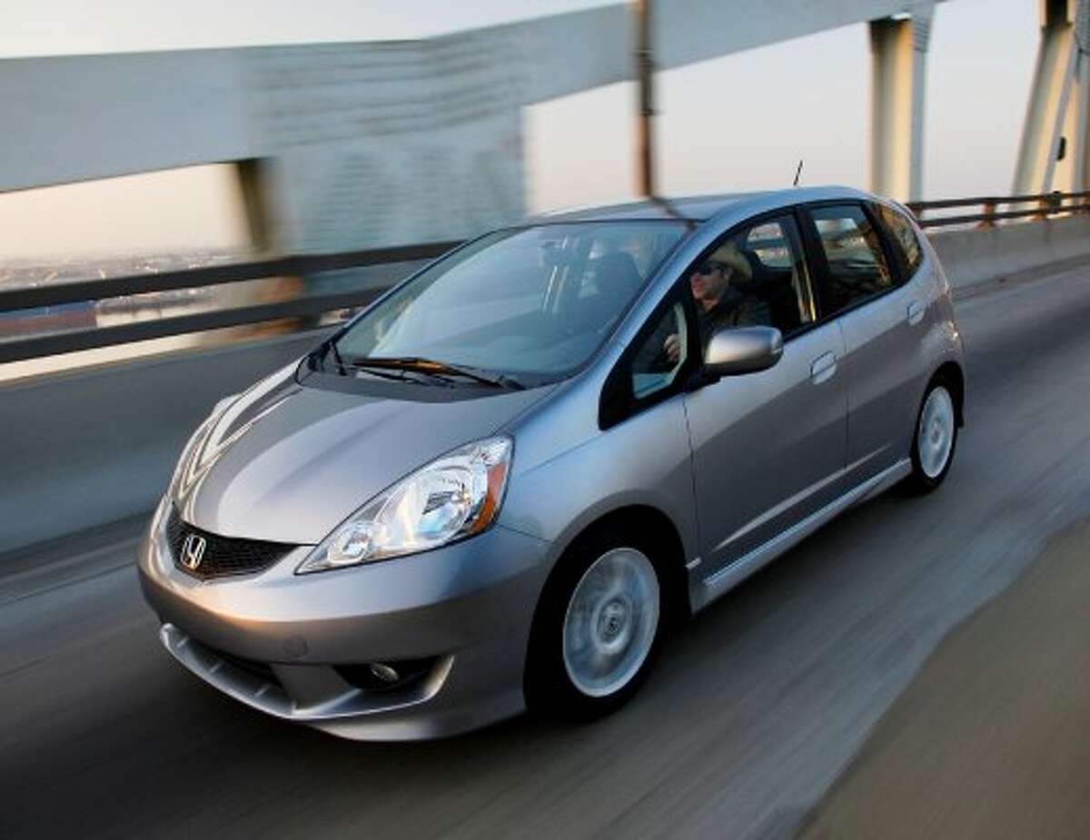 Honda Fit designed as Prius killer in challenge to Toyota