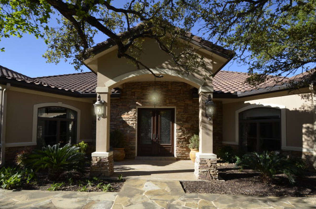 Dream Home 1727 Greystone Ridge