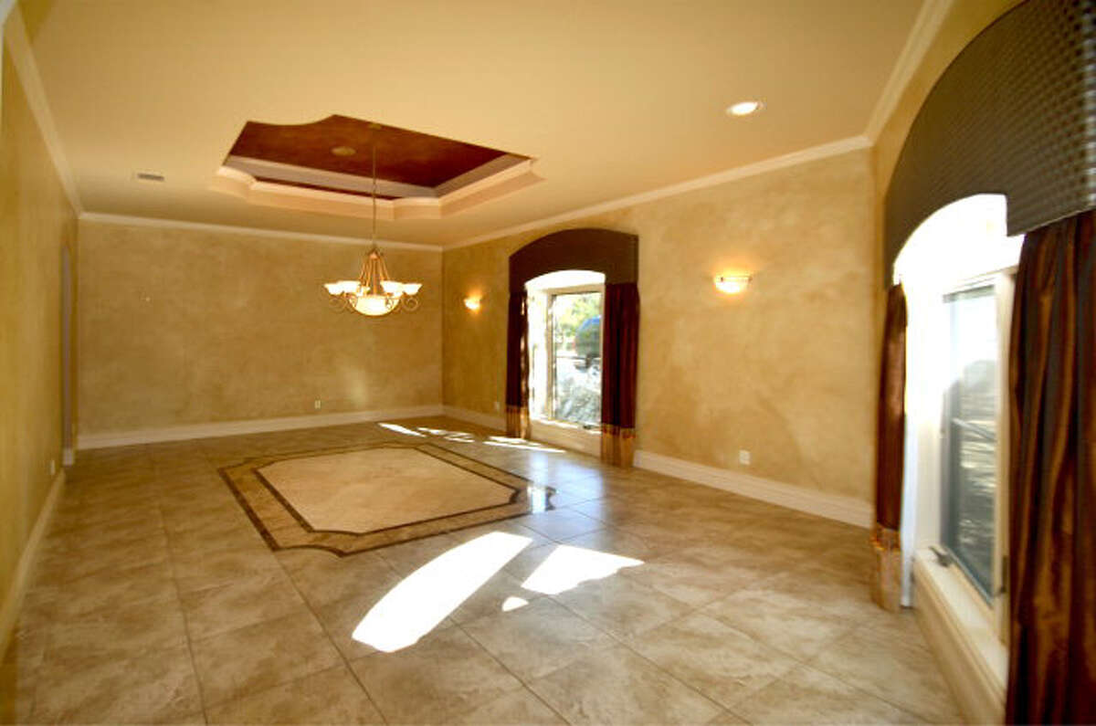 Dream Home 1727 Greystone Ridge