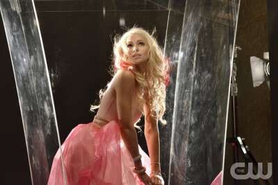 wallpapers Laura America's Next Top Model Season 18 for lafrate reality sets in after top