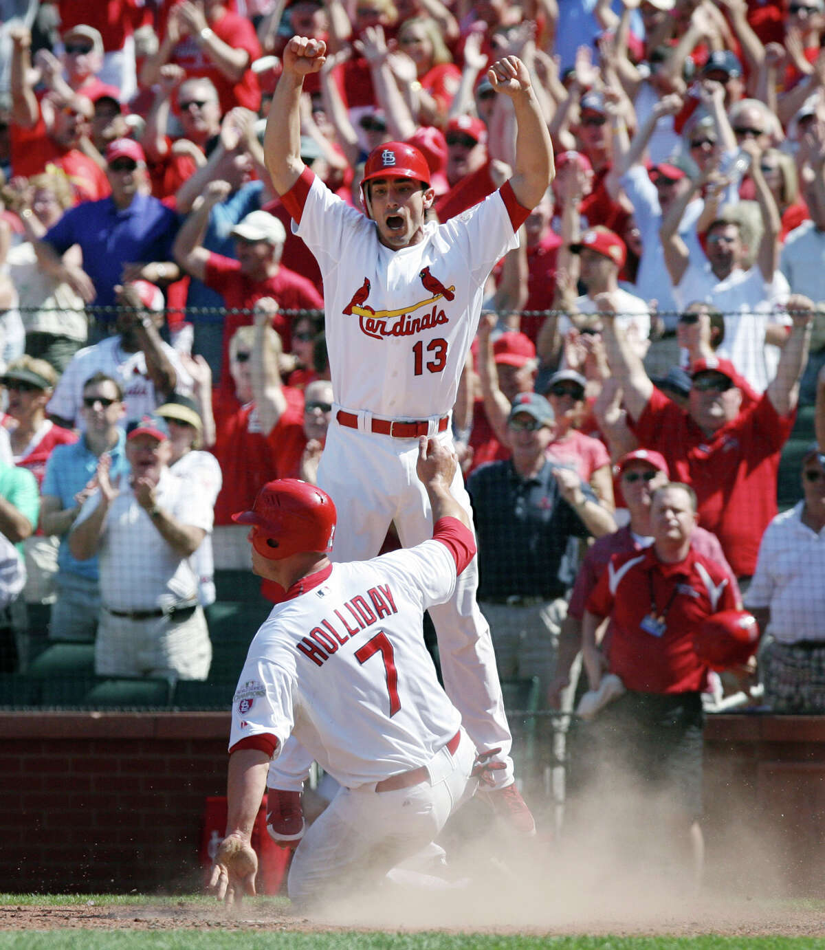 Cardinals' Matt Carpenter suspended 1 game for contact with umpire