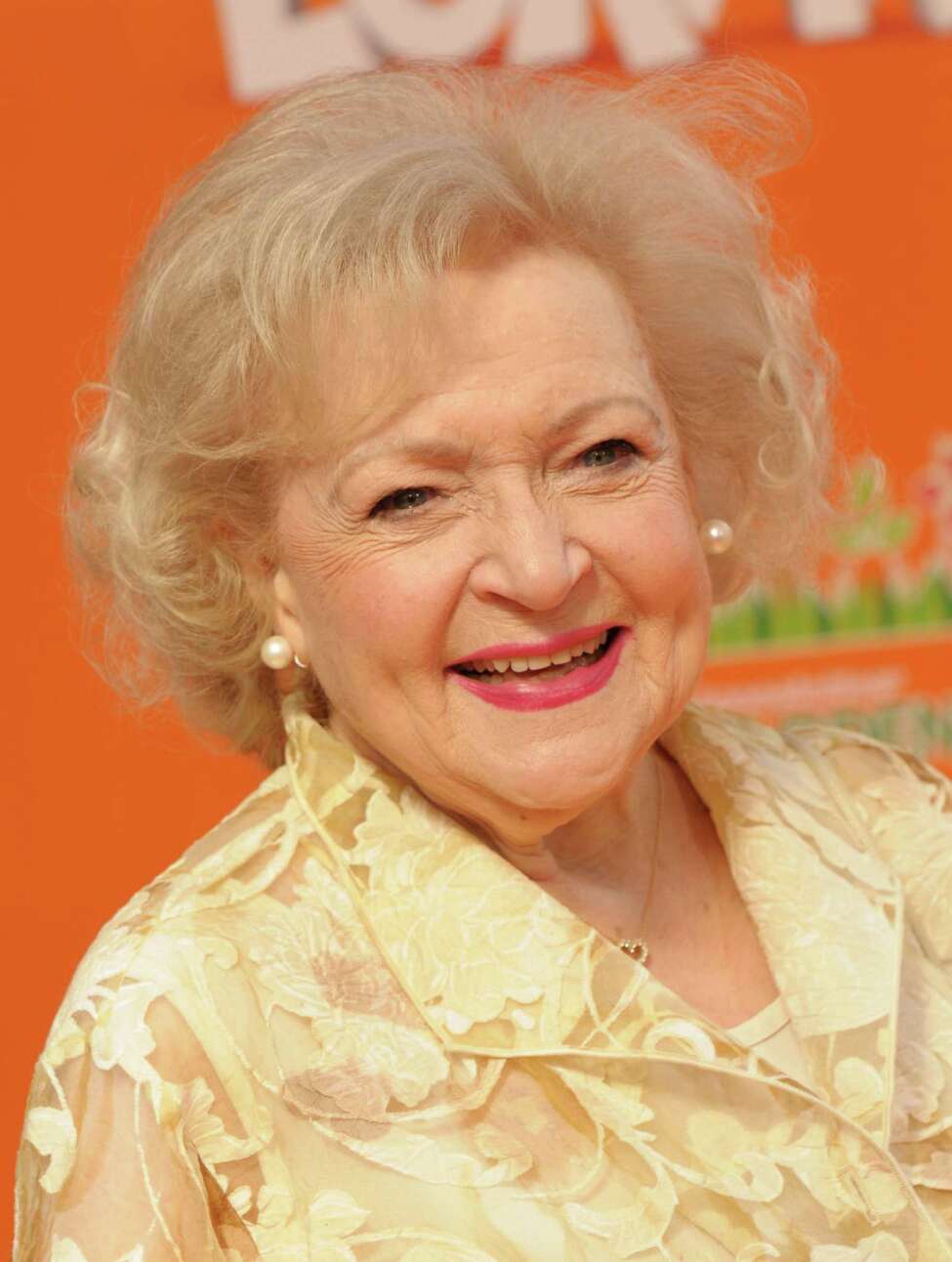 Betty White heads to DC, talks passion for animals