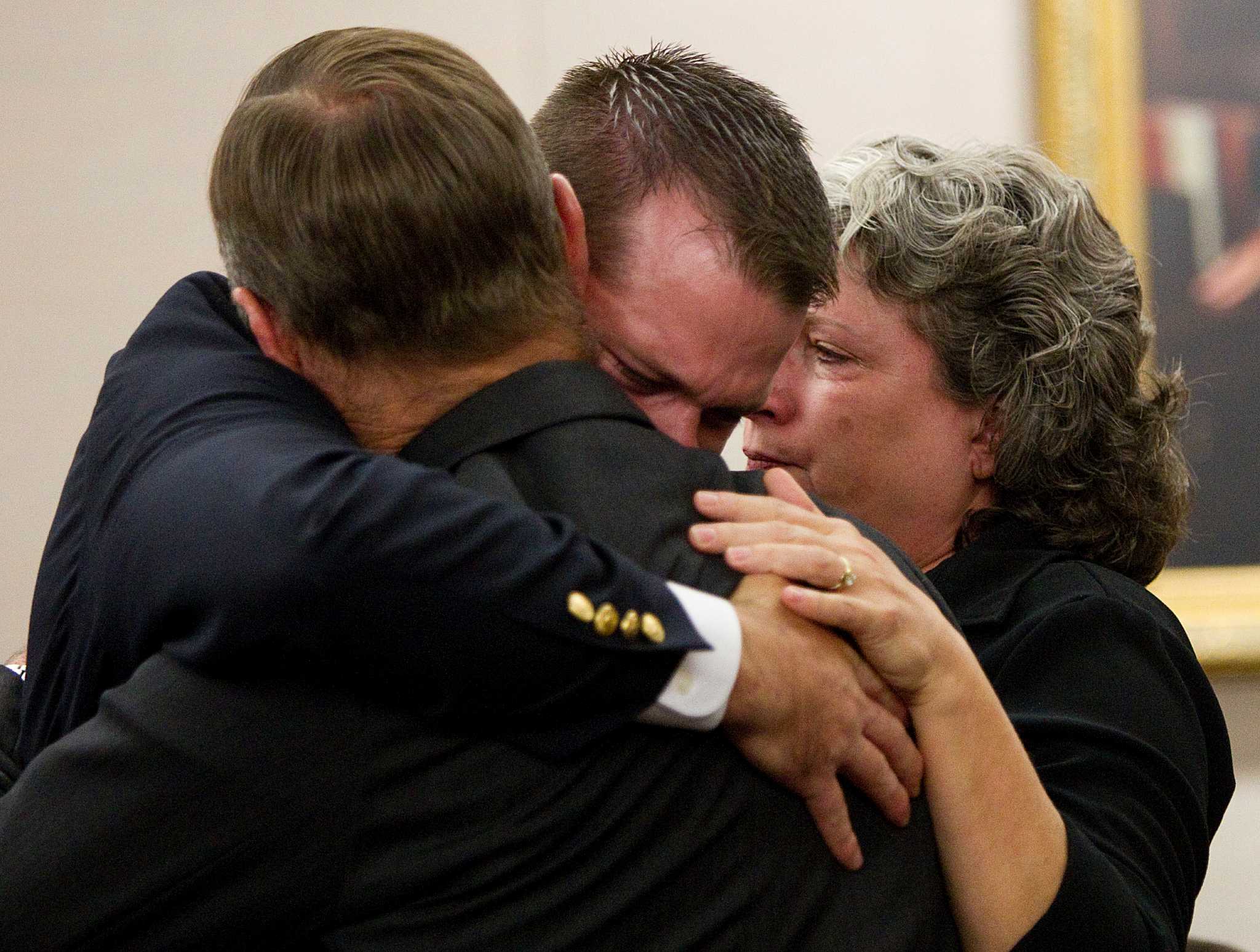 Houston police officer not guilty in 2010 beating
