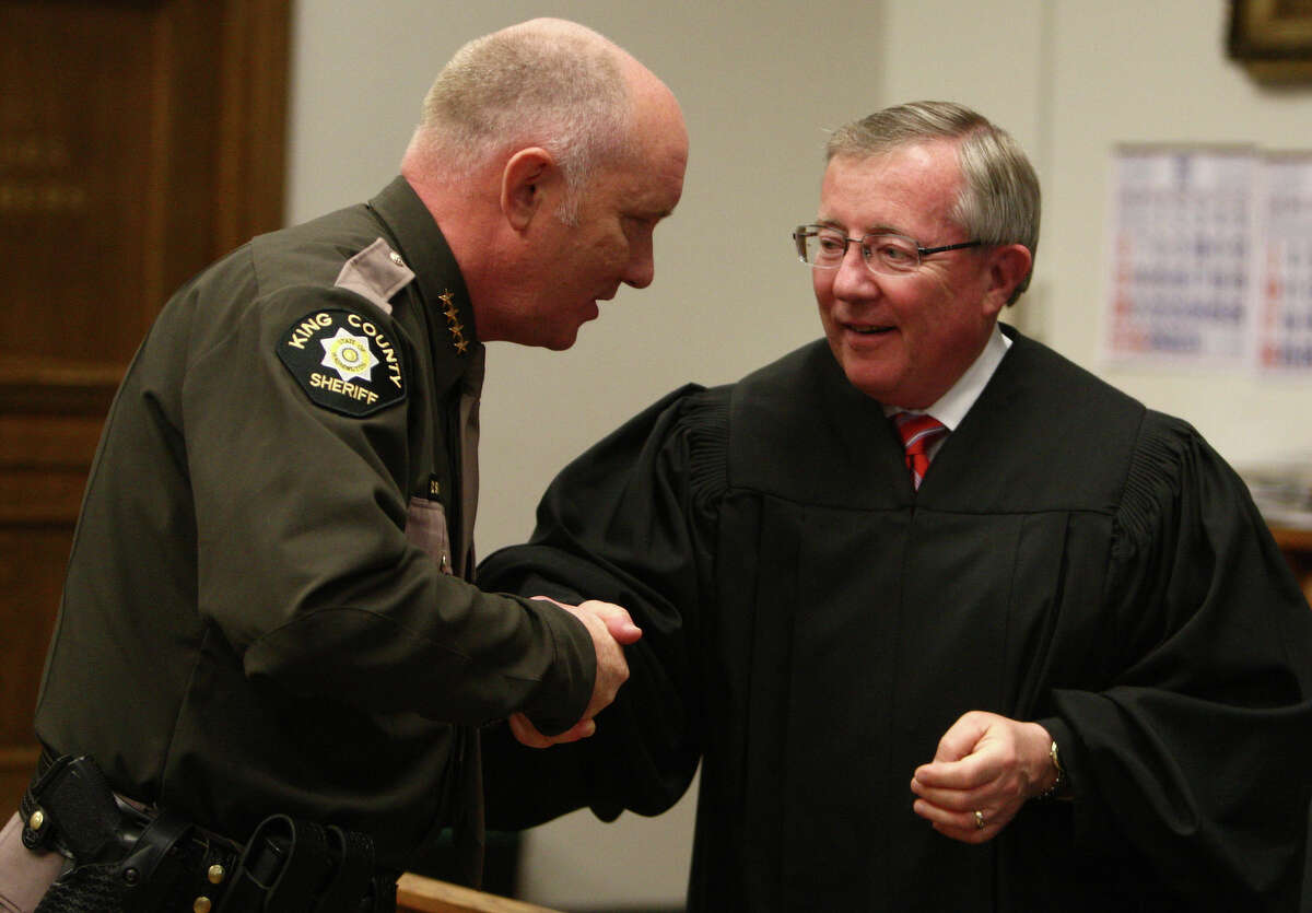 Sheriff Steve Strachan sworn in