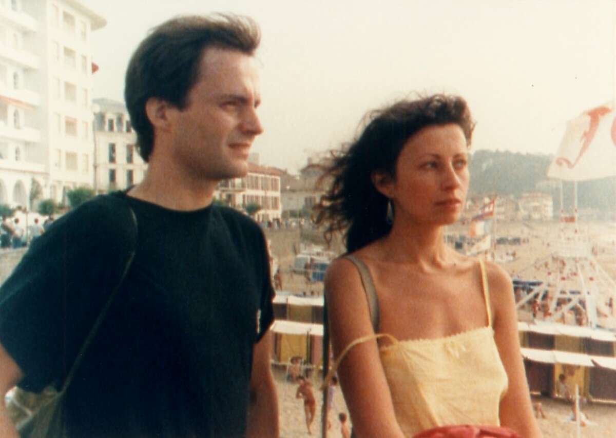 Marie Riviere (right) and Vincent Gauthier in Eric Rohmer's "Summer" ("Le Rayon Vert," 1986).