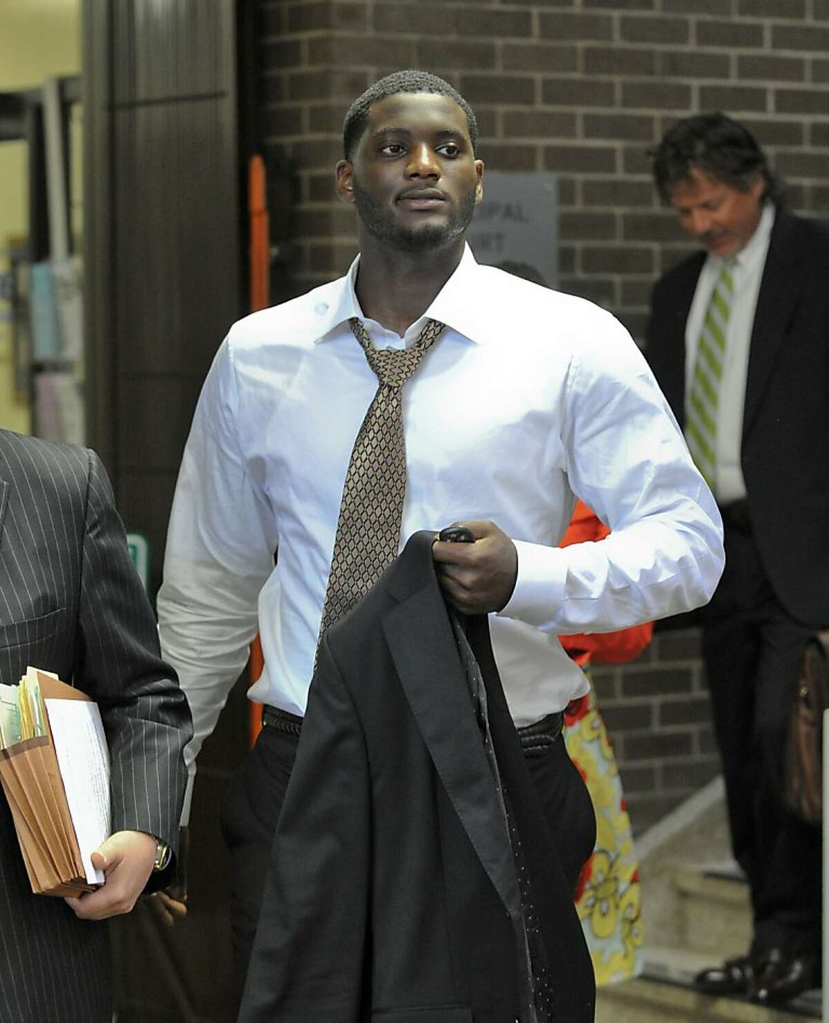 Rolando McClain charges dropped