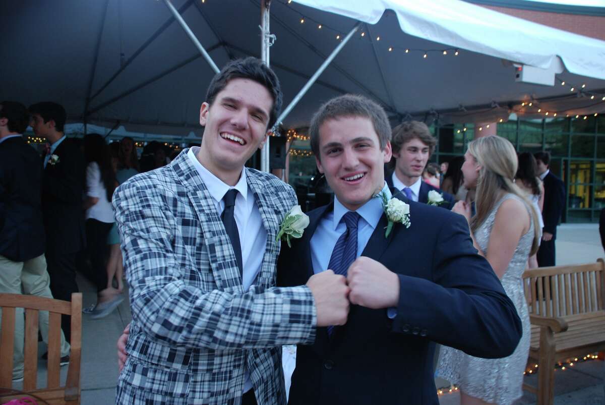 SEEN Staples High School junior prom