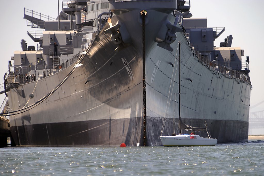 Iowa Battleship Now Set To Leave Bay Saturday Sfgate