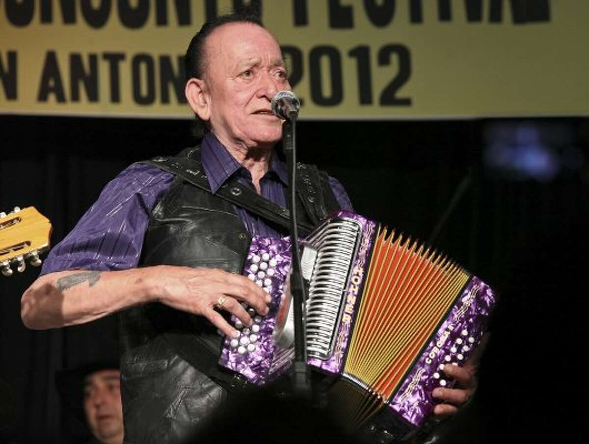 Flaco Jimenez to receive Lifetime Grammy Award