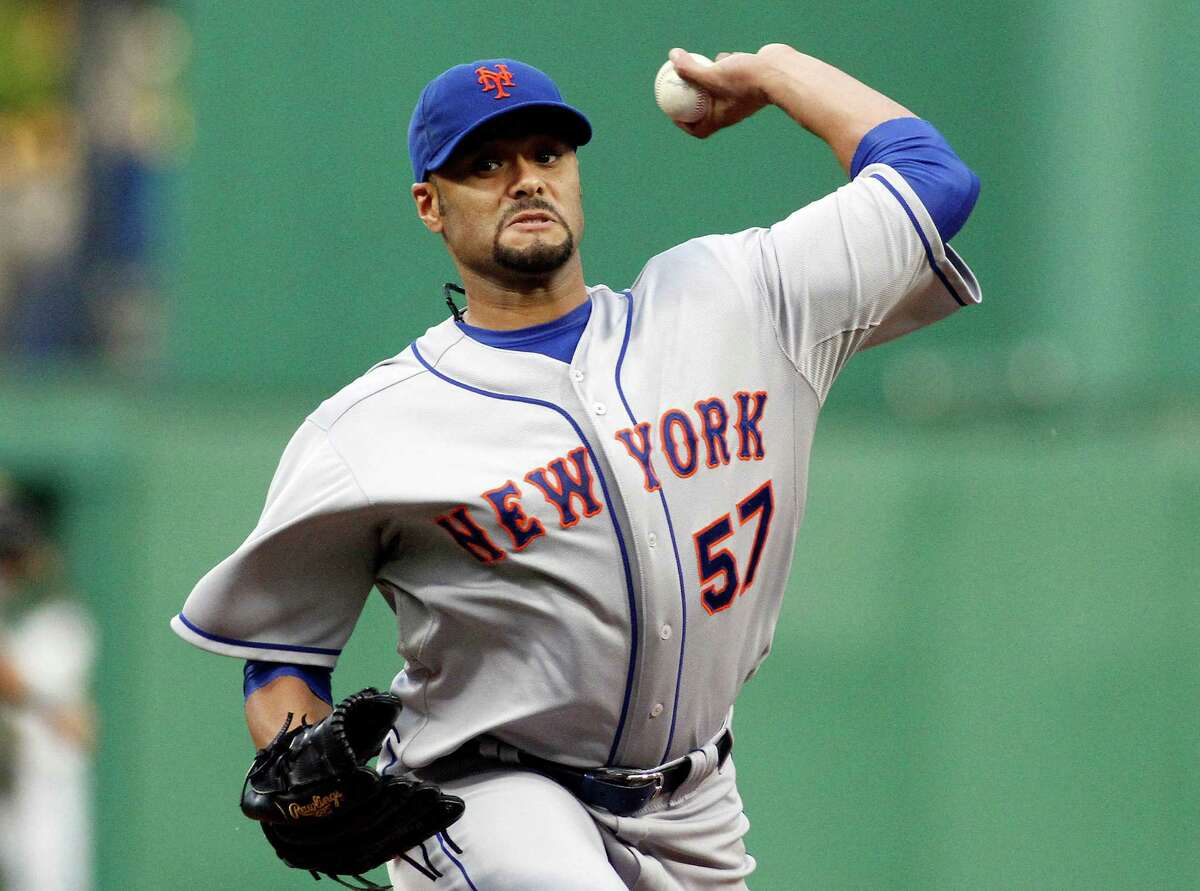 Left-hander Johan Santana throws off full mound for first time