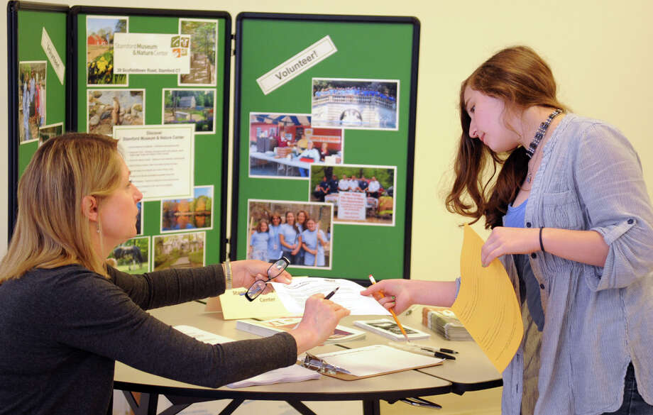Aite Students Sample Volunteer Opportunities Stamfordadvocate