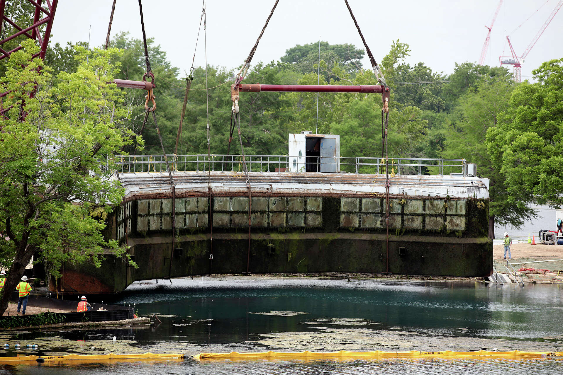 Sub theater lifted from Aquarena Springs site