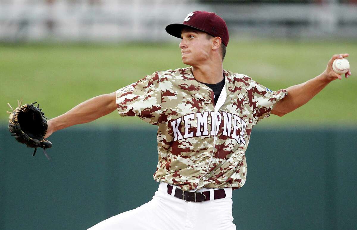Kempner finds a way in extra innings to edge Cy Creek