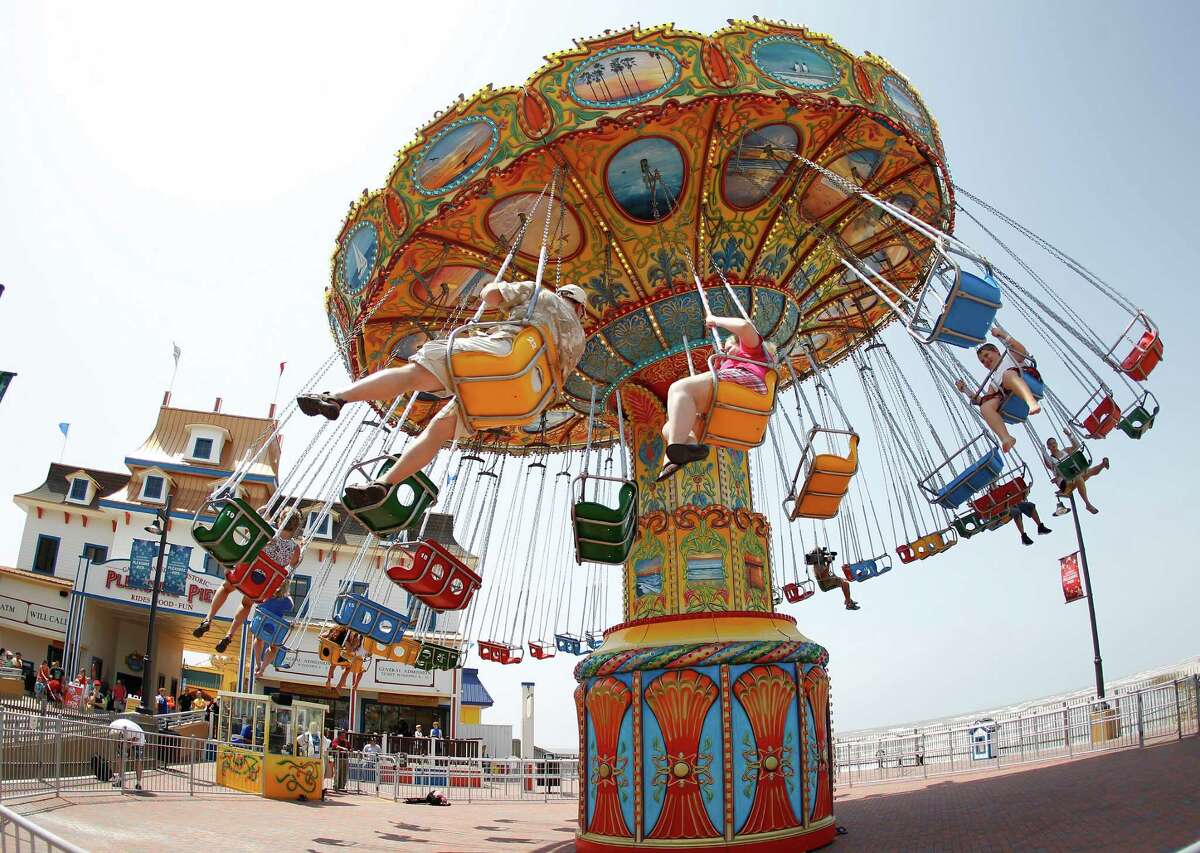 Galveston Pleasure Pier Ranked Among World s 5 Best Seaside Parks galveston-pleasure-pier-ranked-among-world-s-5-best-seaside-parks