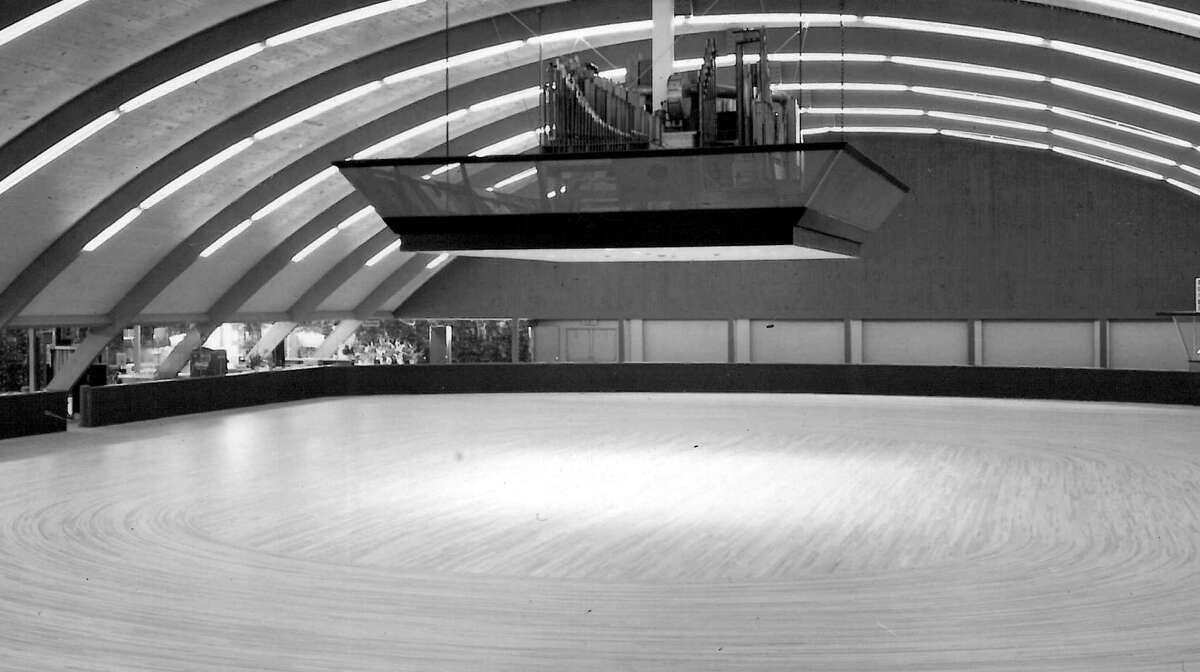 Guess the decade of these historic photos