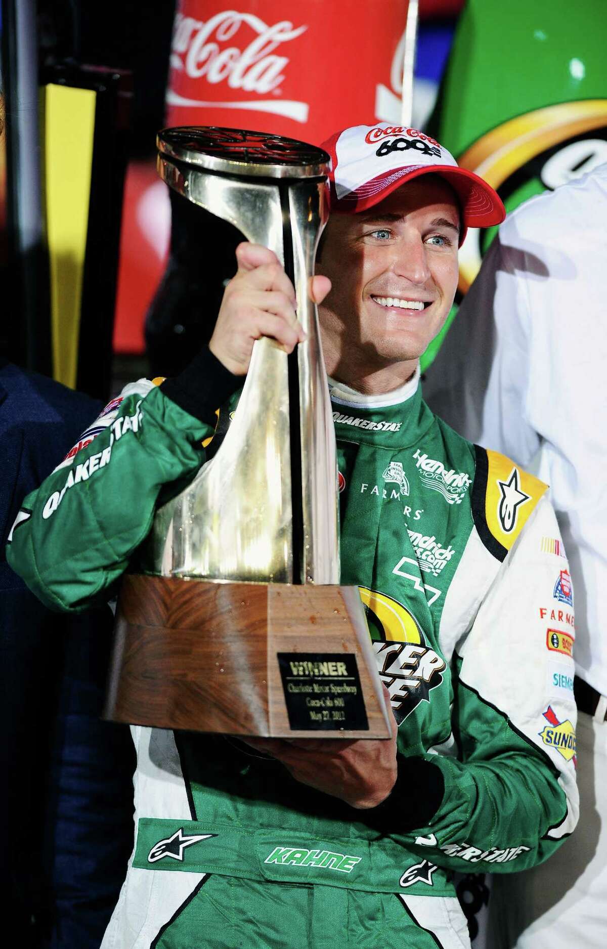 Kahne keeps success rolling