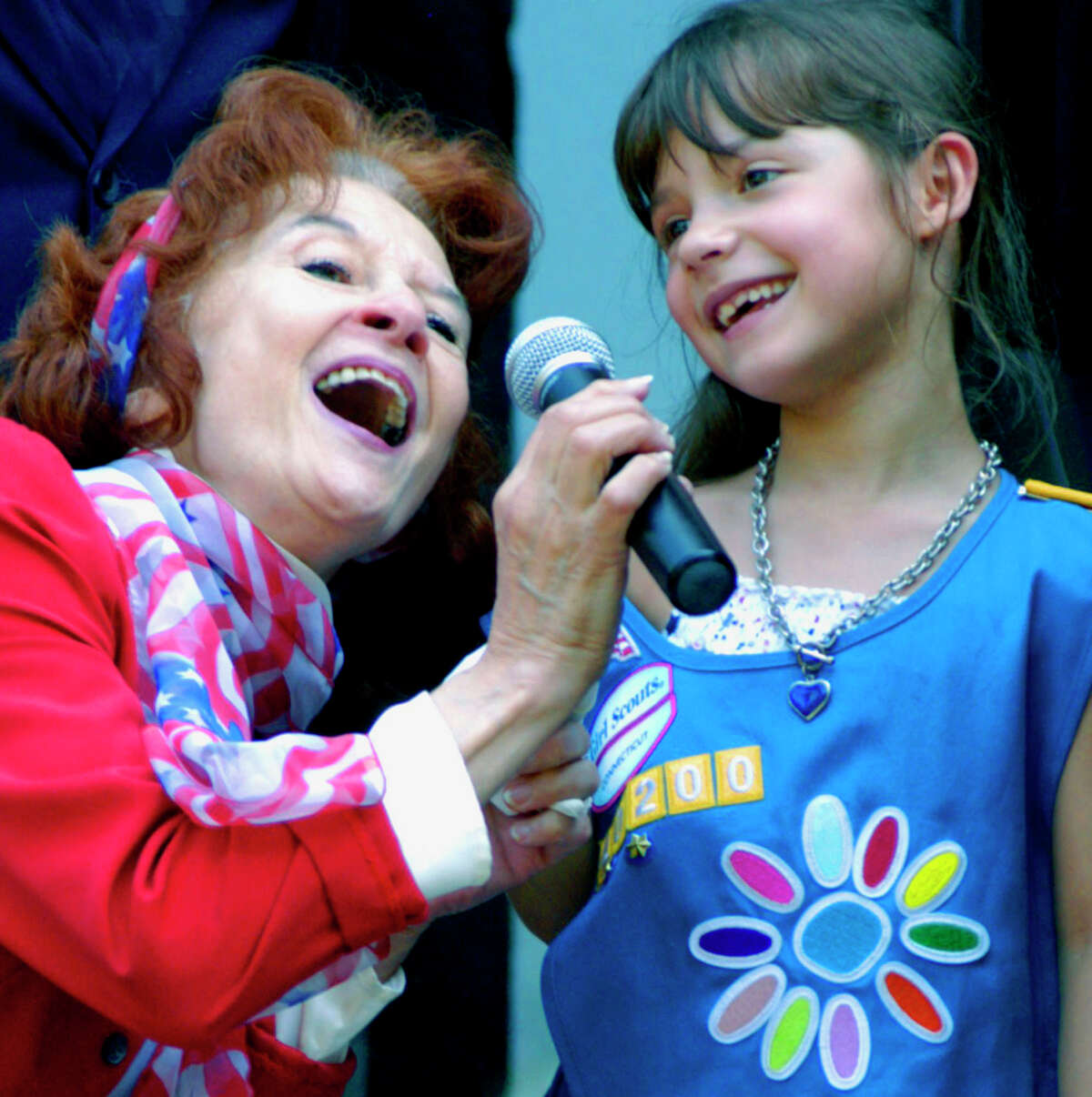 New Milford pays tribute on Memorial Day