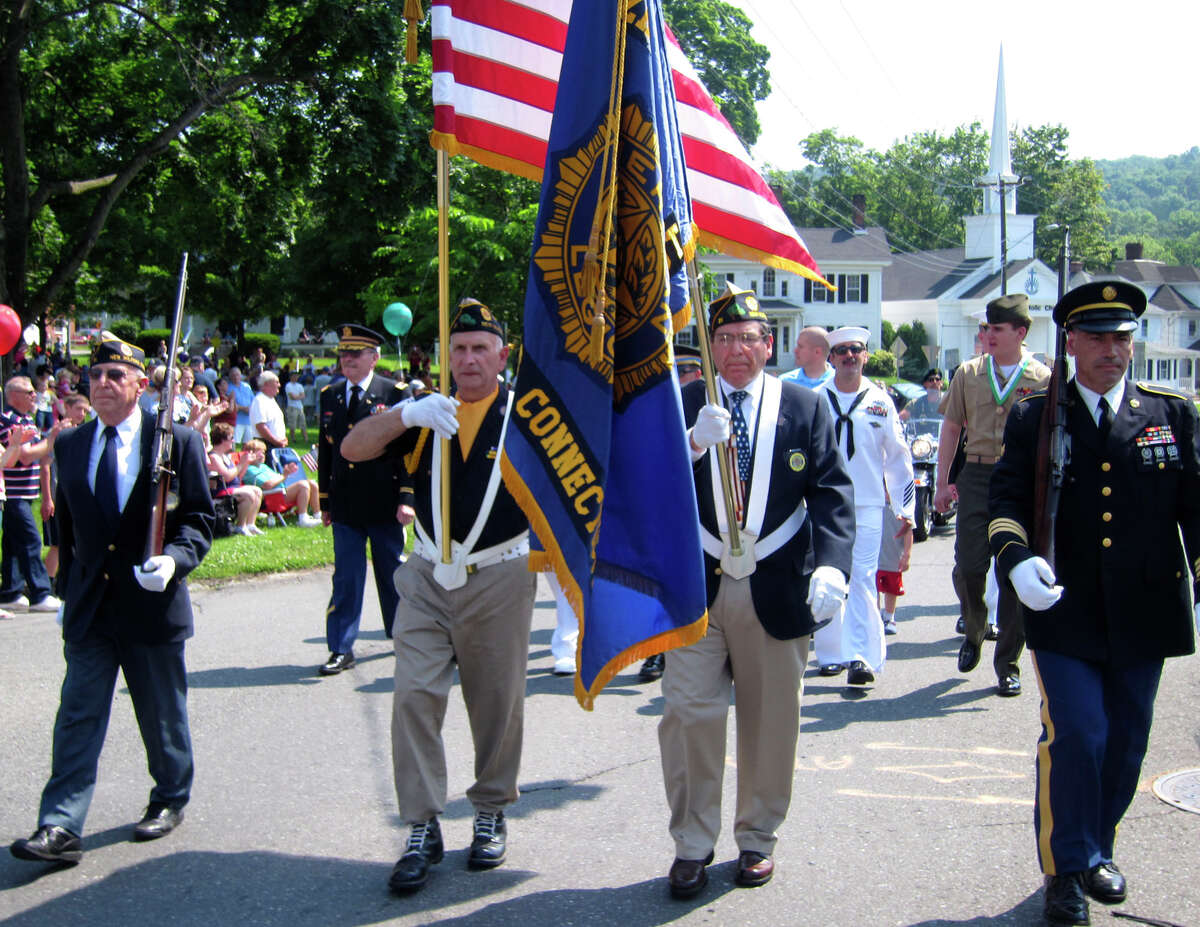 New Milford pays tribute on Memorial Day