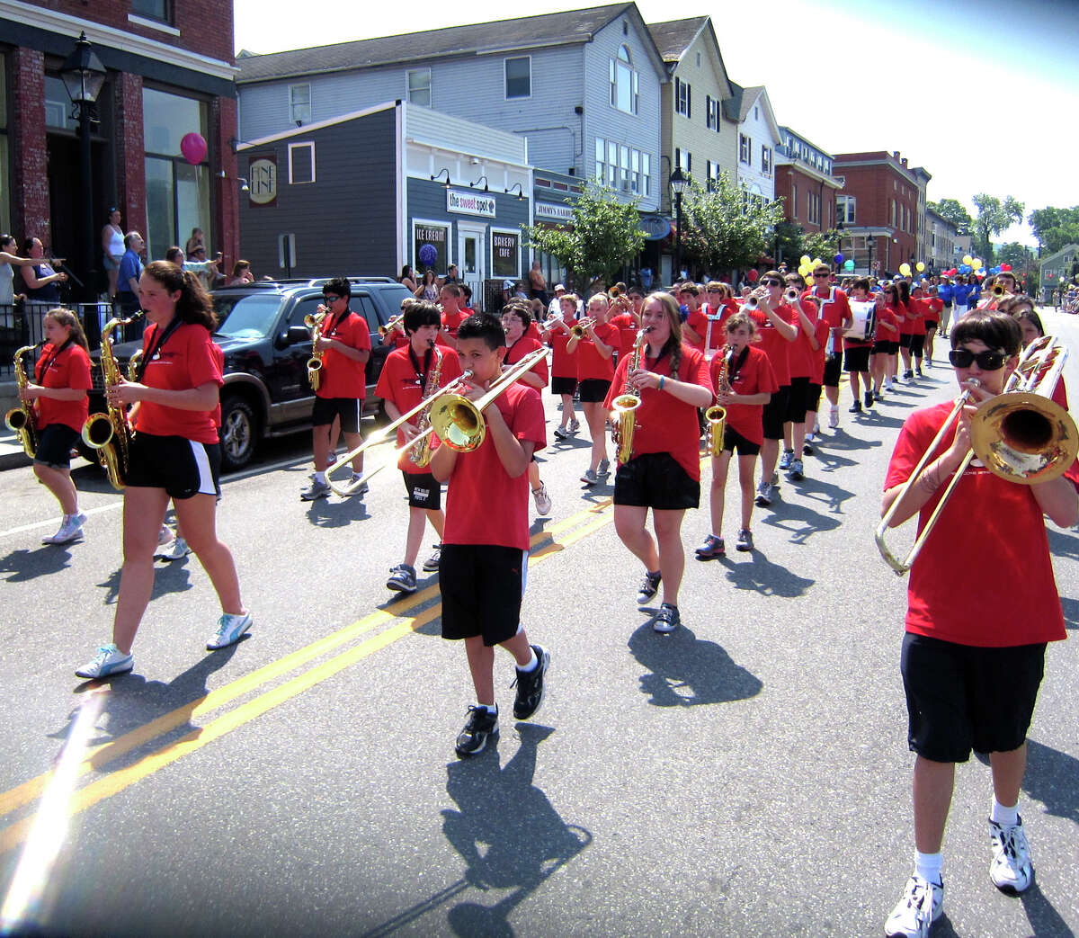 New Milford pays tribute on Memorial Day