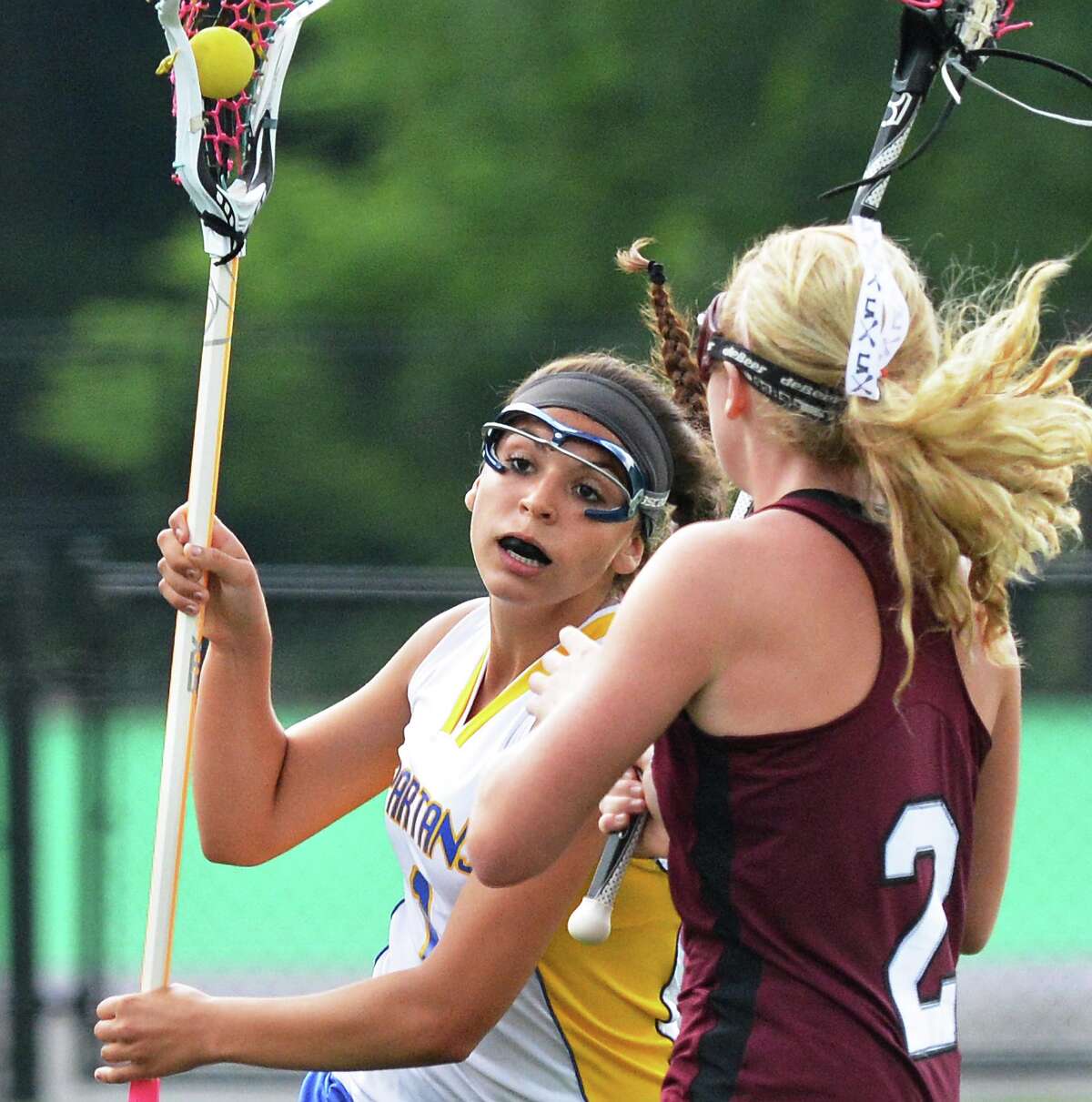 Early spurt boosts Queensbury