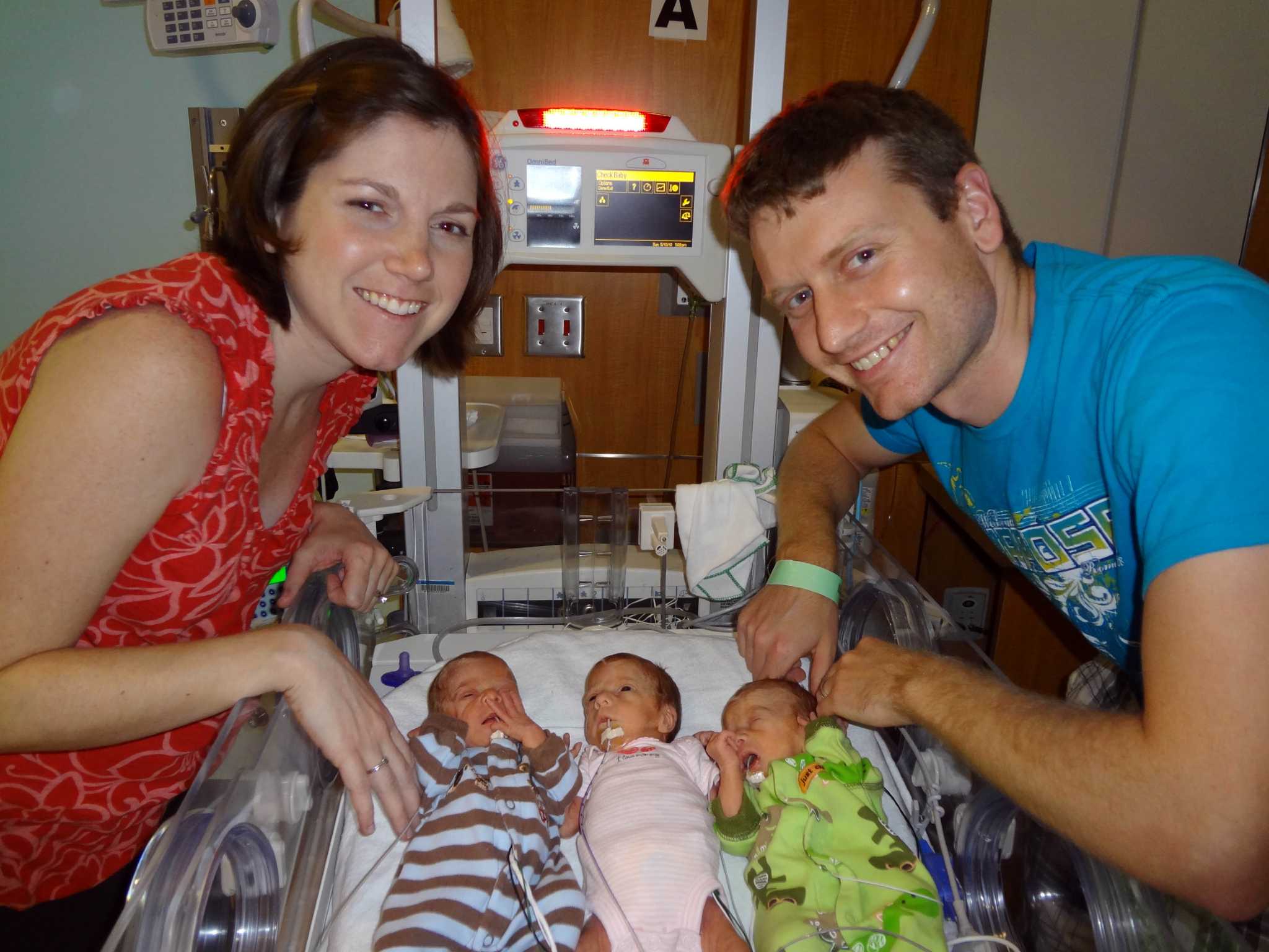 2 Pearland sextuplets head home - Houston Chronicle
