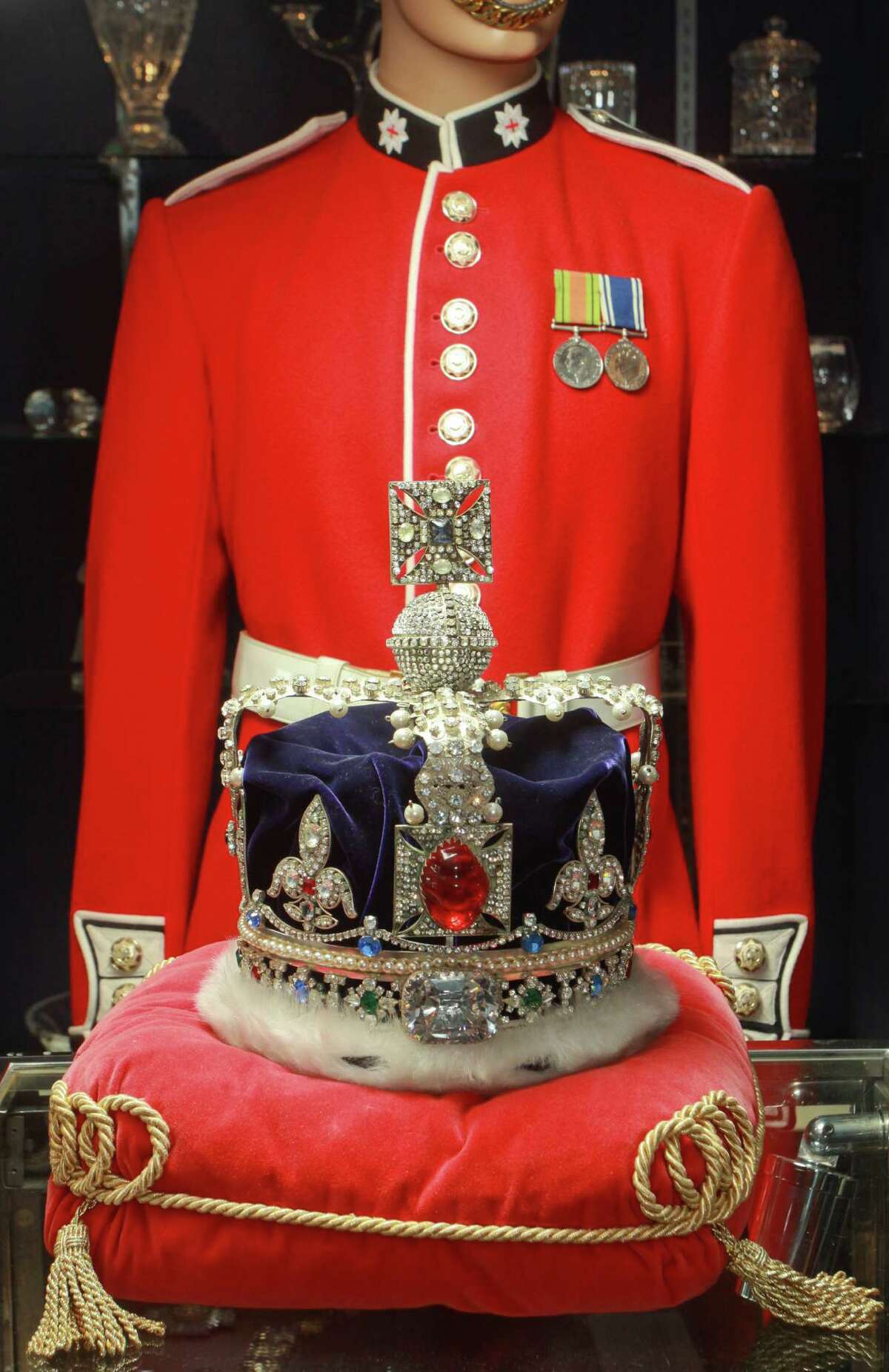 Houston jeweler's sparkling tribute