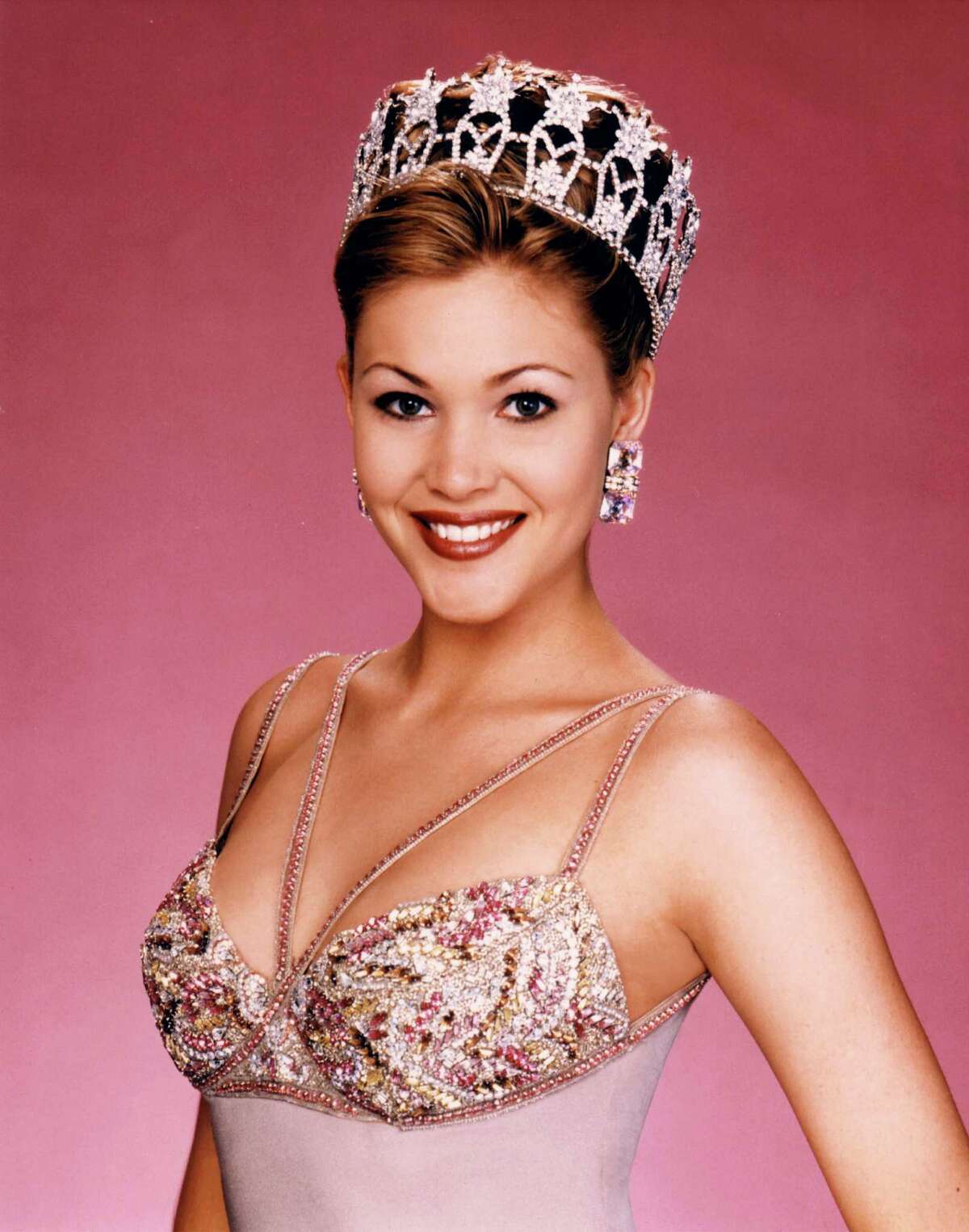 Shanna Moakler:  Is She Happier Than Ever?