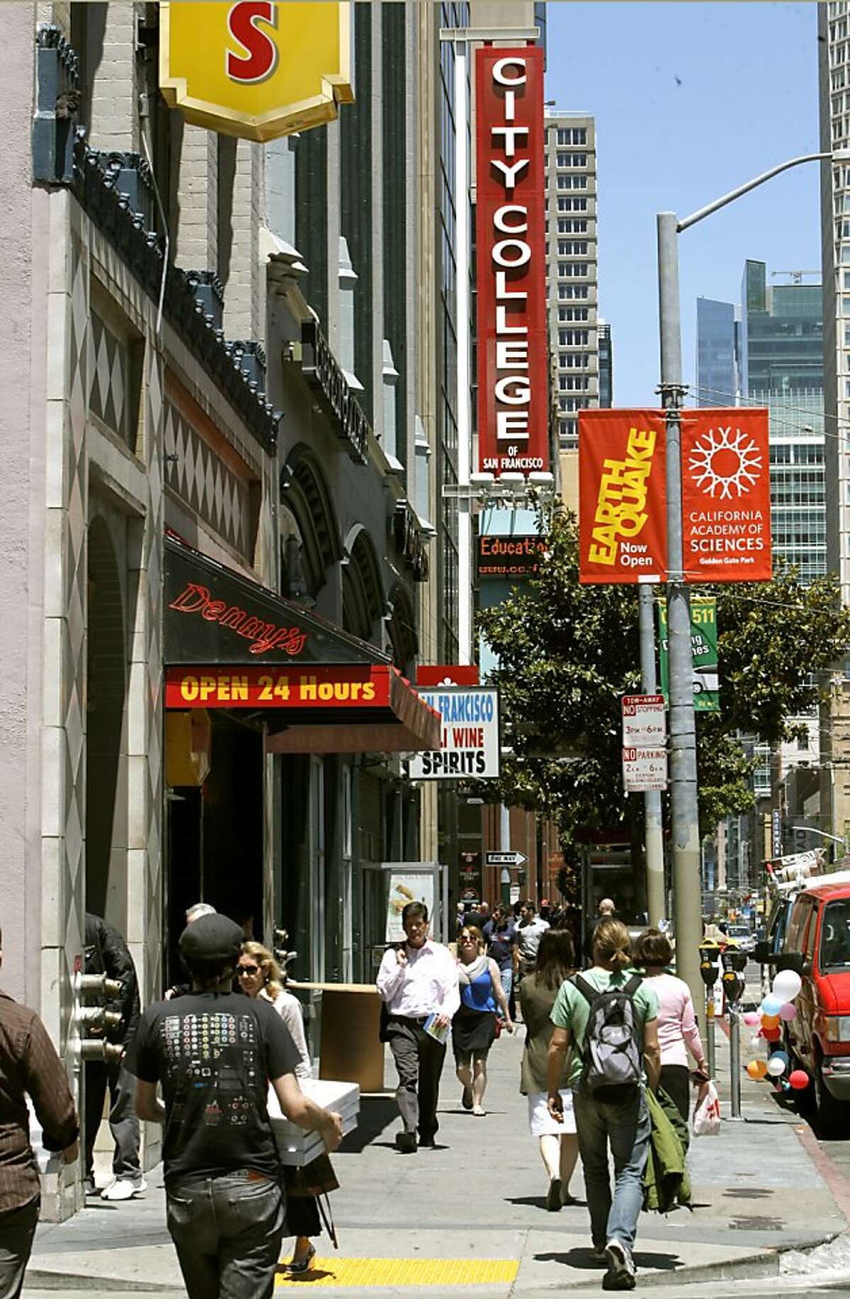 The downtown campus of the City College of San Francisco on the corner of 4th and Mission Sts., on Thursday May 31, 2012, in San Francisco, Ca.  