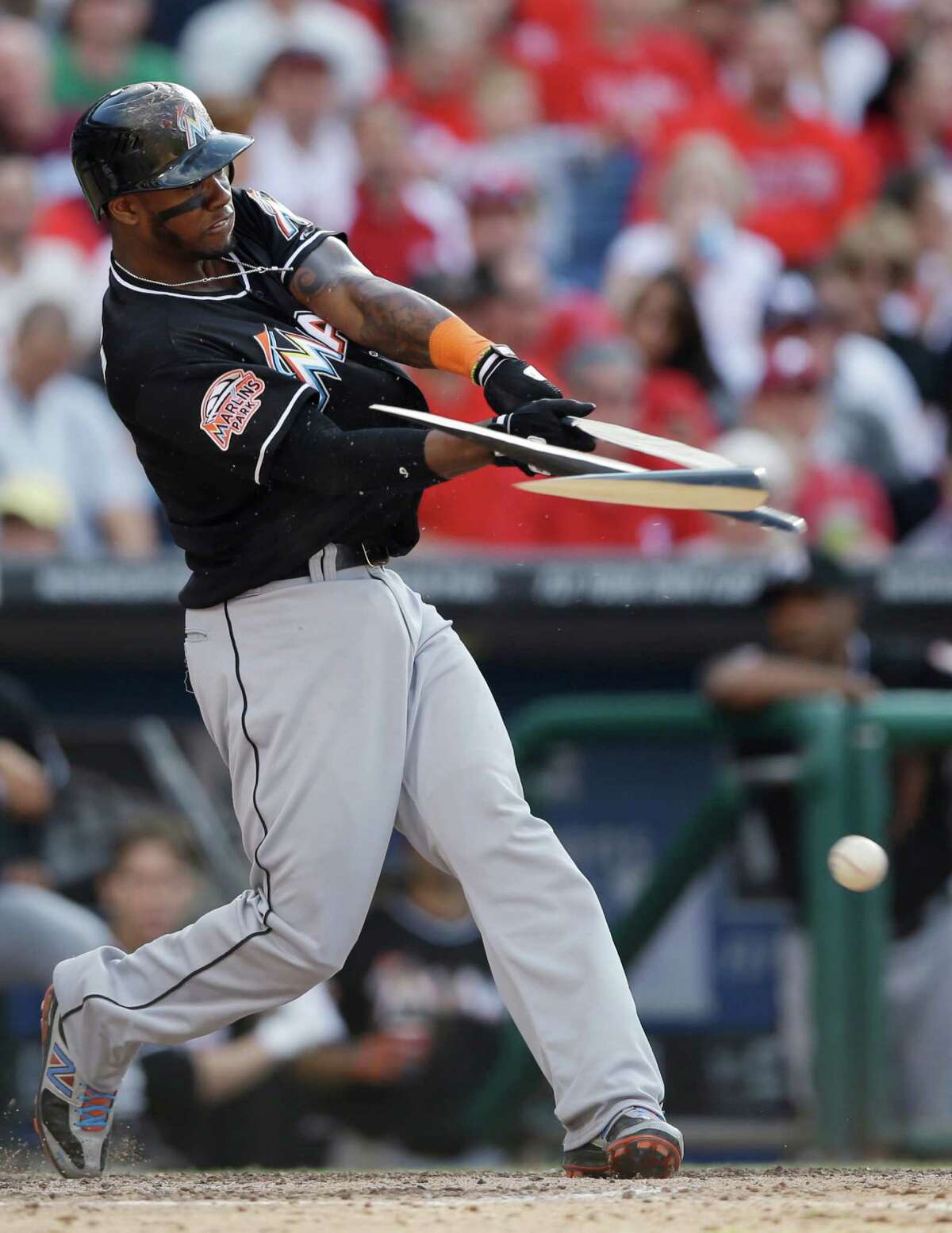 Red Sox's Hanley Ramirez homers vs. Marlins