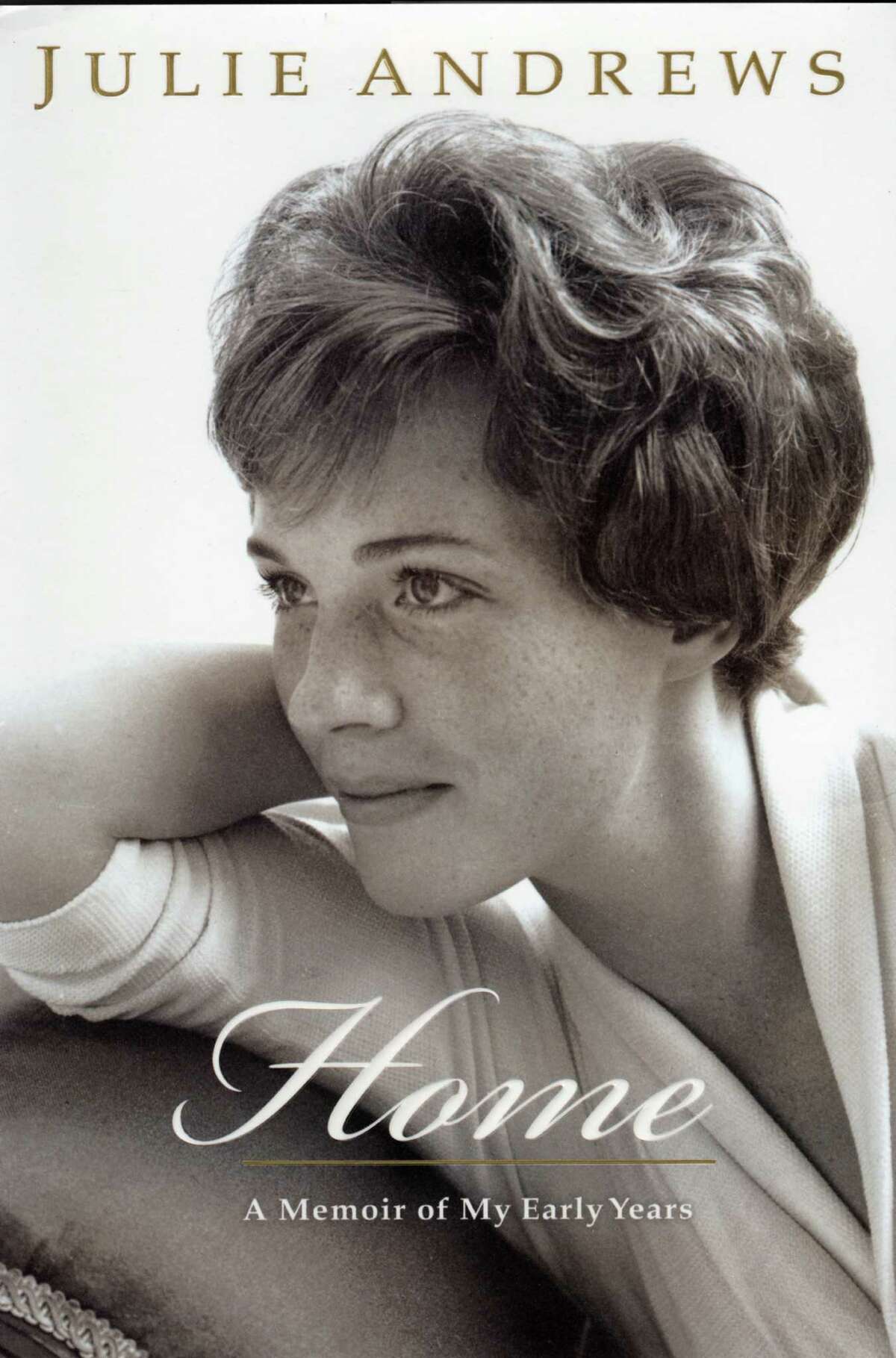 BOOK JACKET -- HOME: A Memoir of My Early Years by Julie Andrews