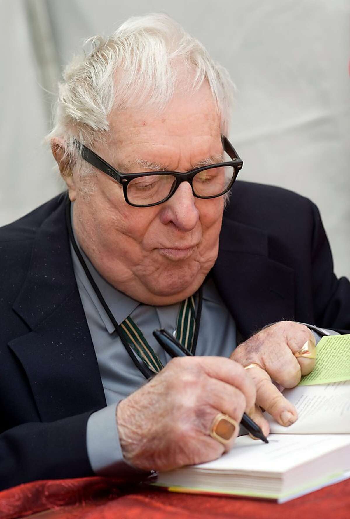 Ray Bradbury, 91, premier American fantasist