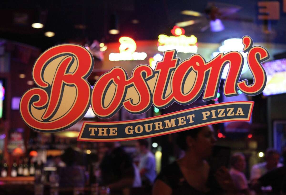 Pub Crawl Boston's The Gourmet Pizza