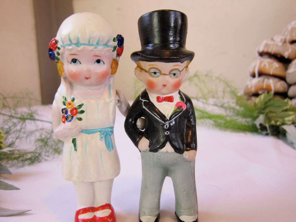 Wedding Cake Toppers Wedding Cake Toppers