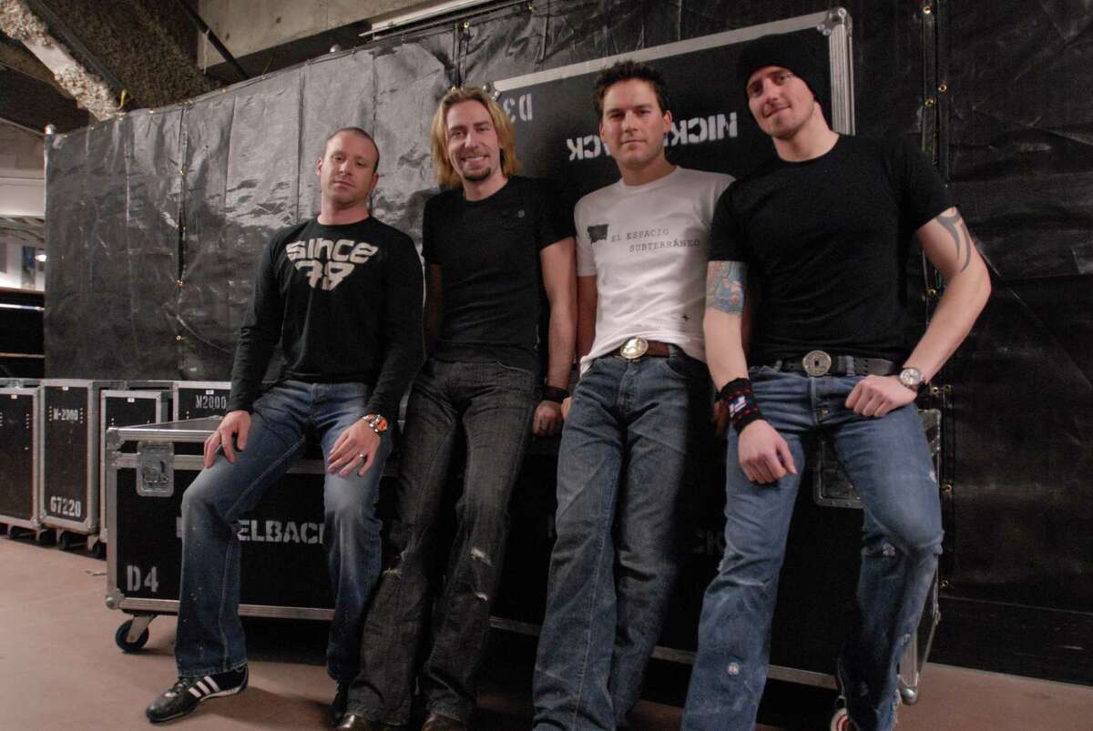 Nickelback emphasizes production to the max on new tour