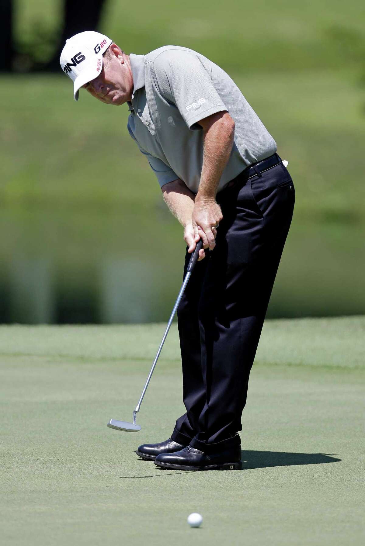 Golf Maggert Shares Lead In Memphis
