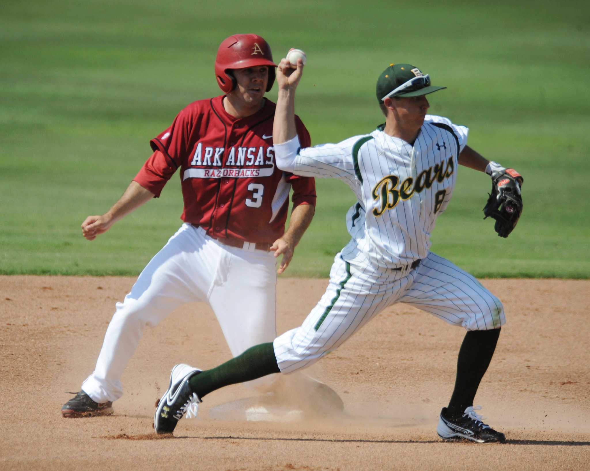 Razorback Flash From The Past: Ryne Stanek - Arkansas Fight