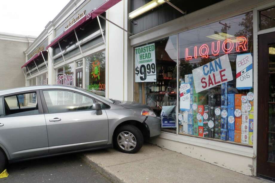 Car Crashes Into Front Of Liquor Store Westport News