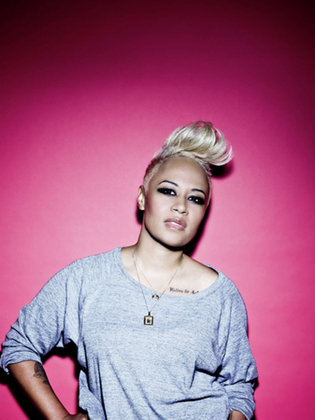 British singer Emeli Sandé recalls the style of many classic artists and yet has a sound all her own.