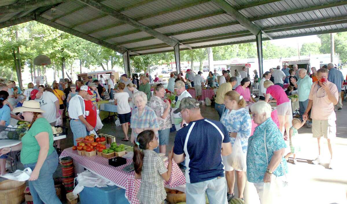 Beaumont Farmers Market draws record crowds