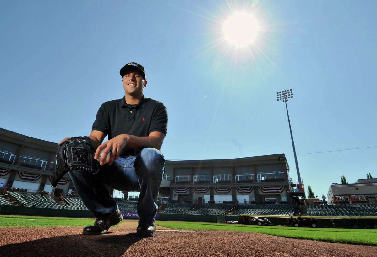 ValleyCats get ready to play ball