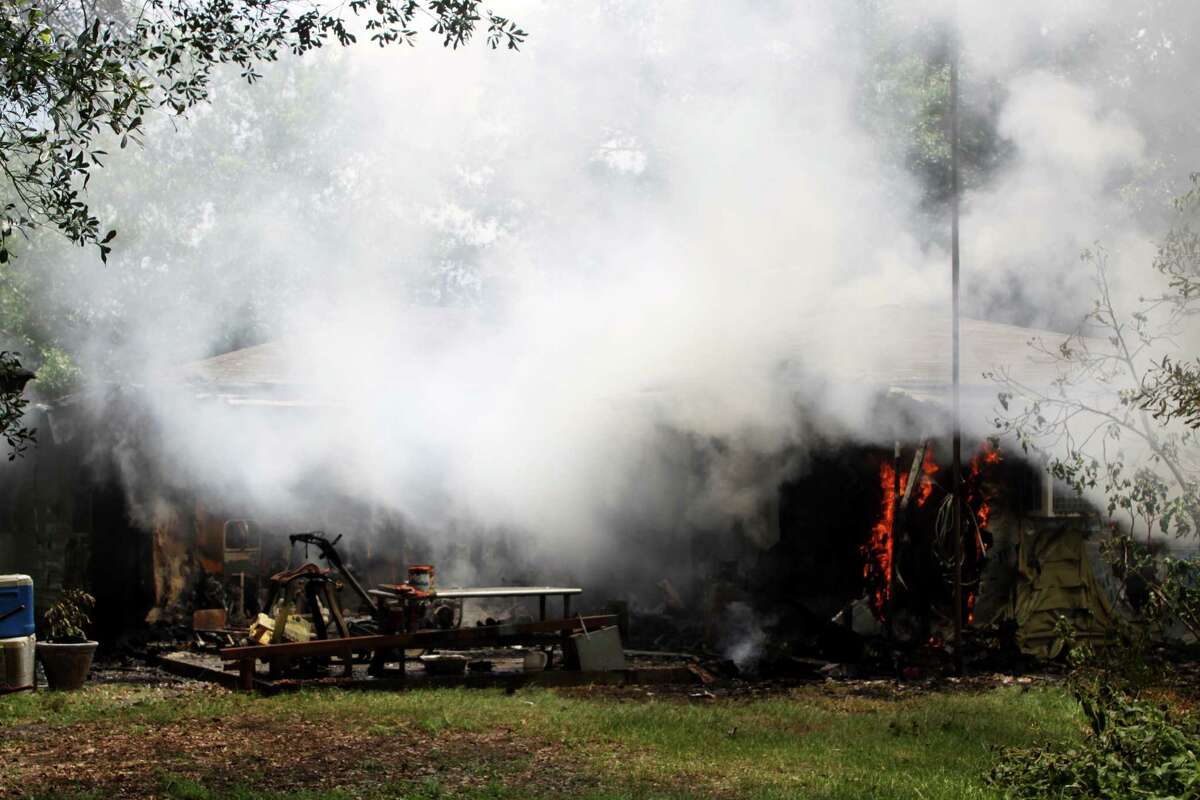 Fire destroys Silsbee home