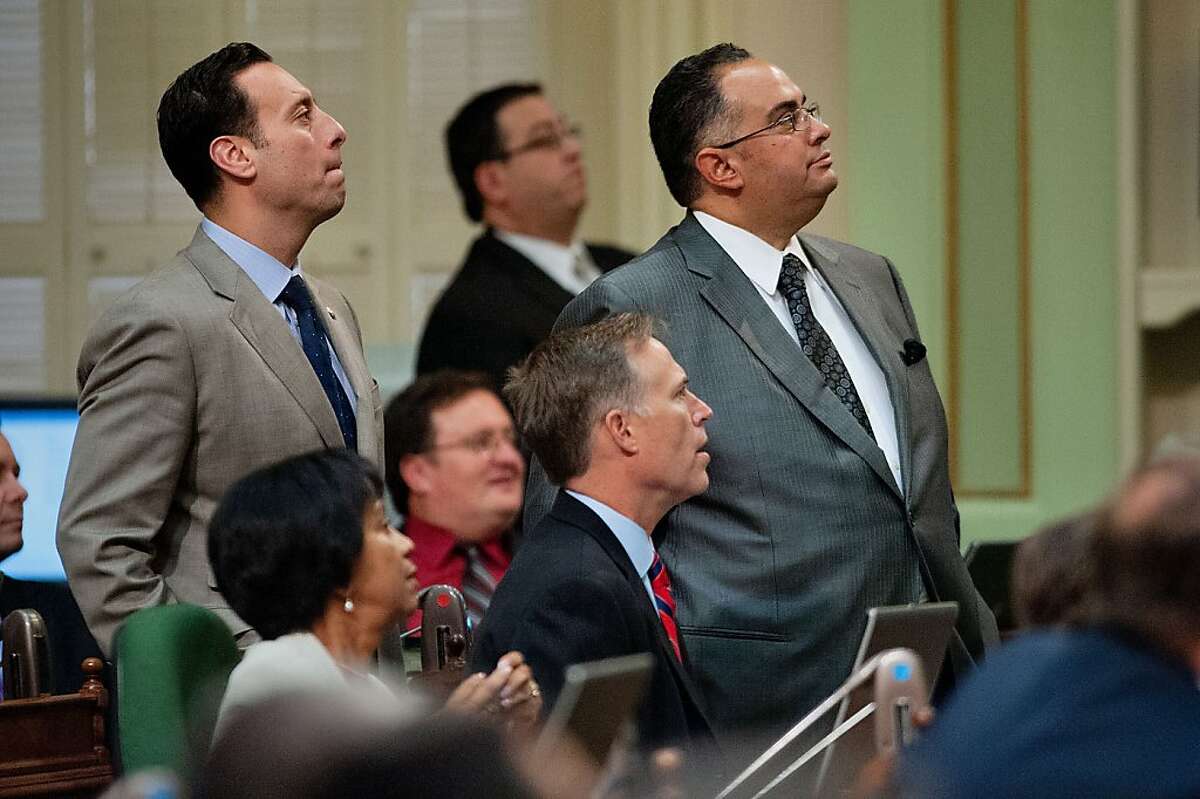 State Legislature approves budget on time