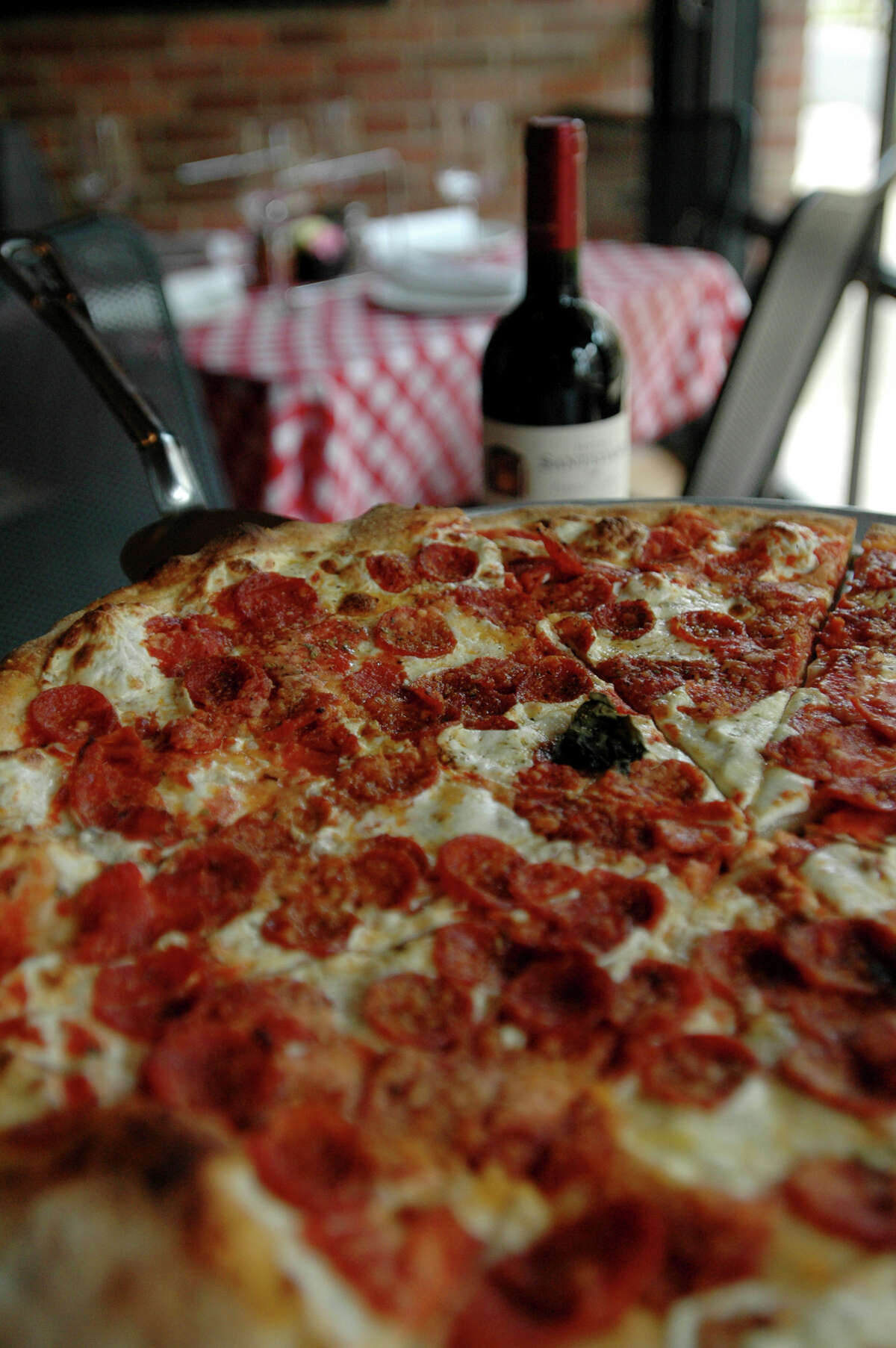 Critics' Choice 2012: Best Pizza - Grimaldi's Pizzeria