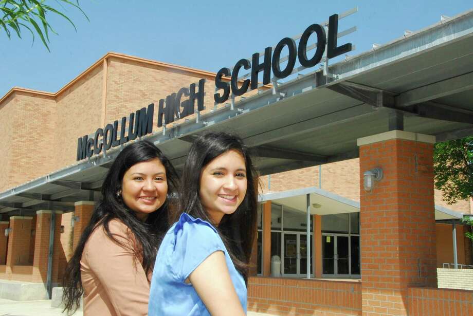 McCollum ‘sisters' realizing their dreams in college San Antonio