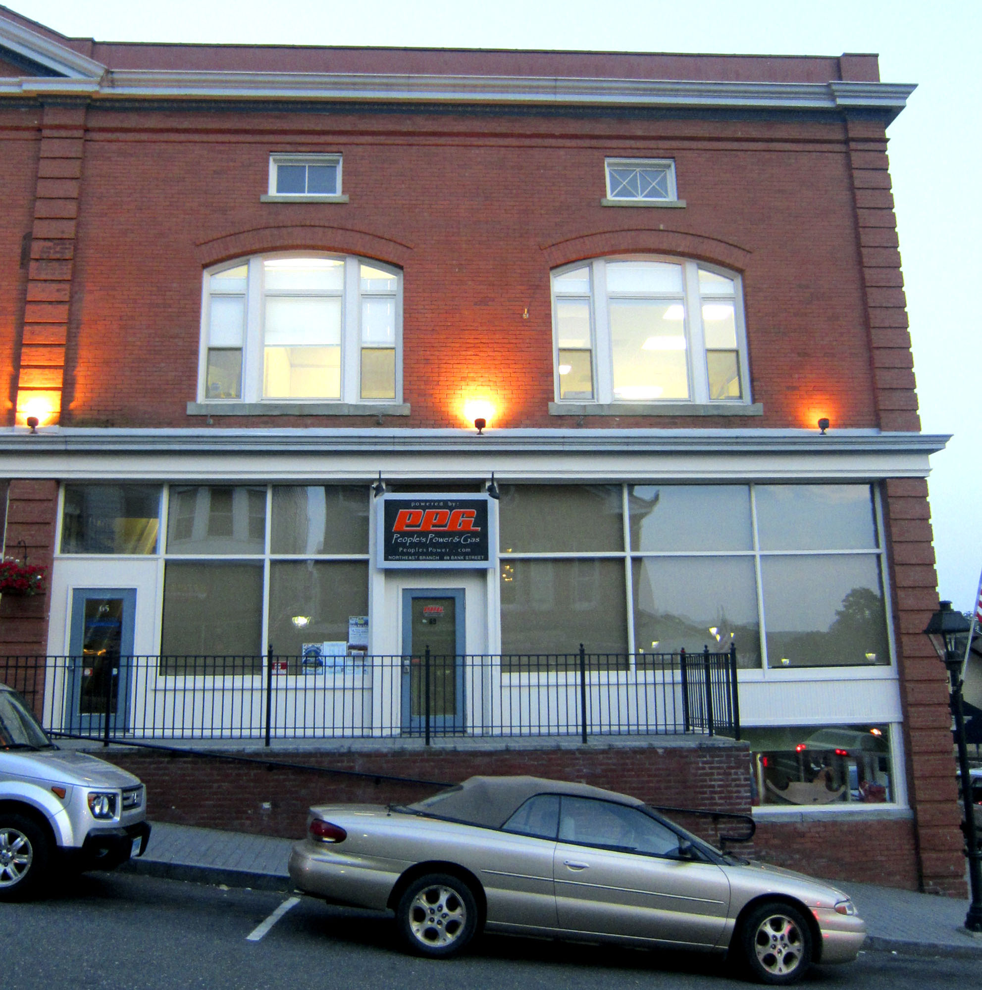 Housatonic Times, LCT office to close