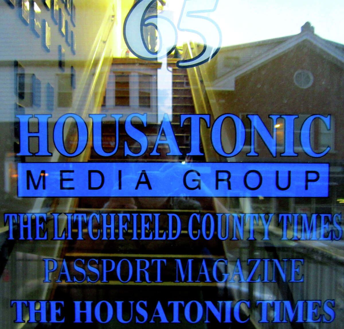 Housatonic Times, LCT office to close