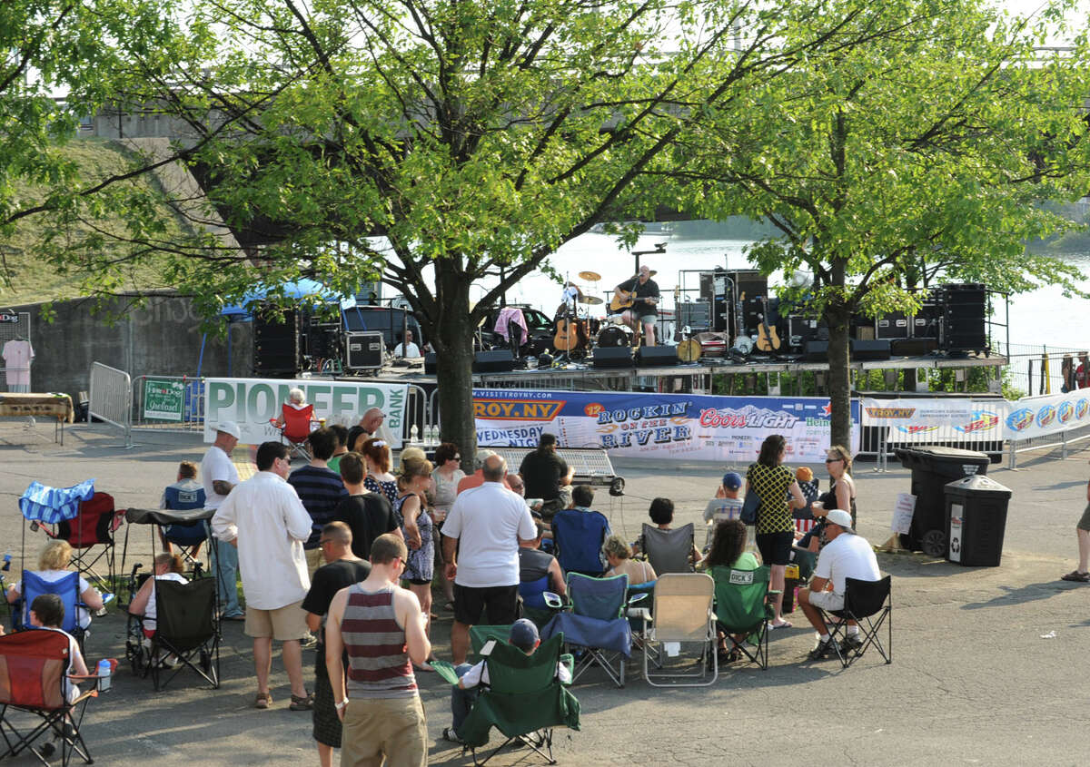 Photos: Rockin' on the River opener