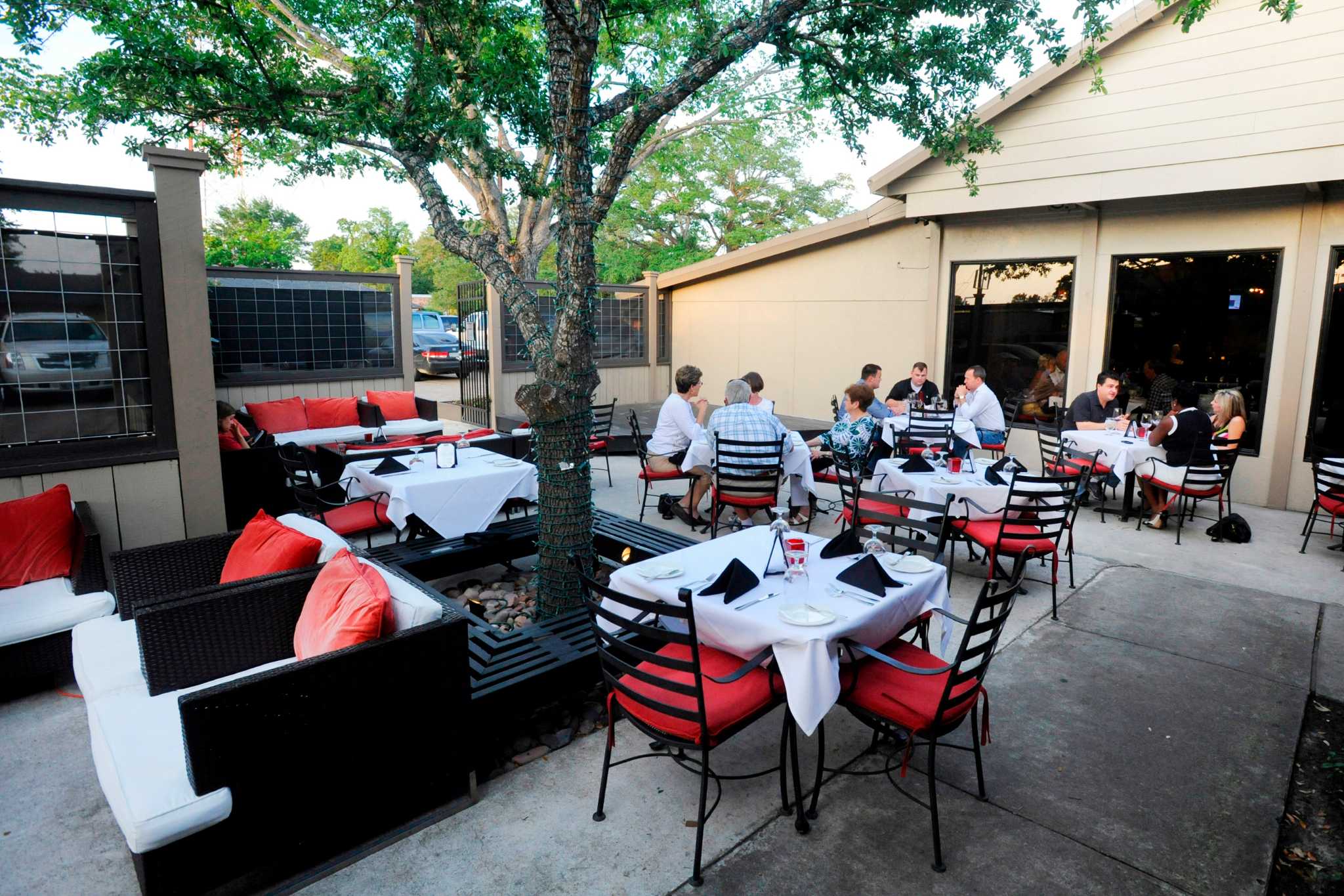 Yelpers review SETX restaurants